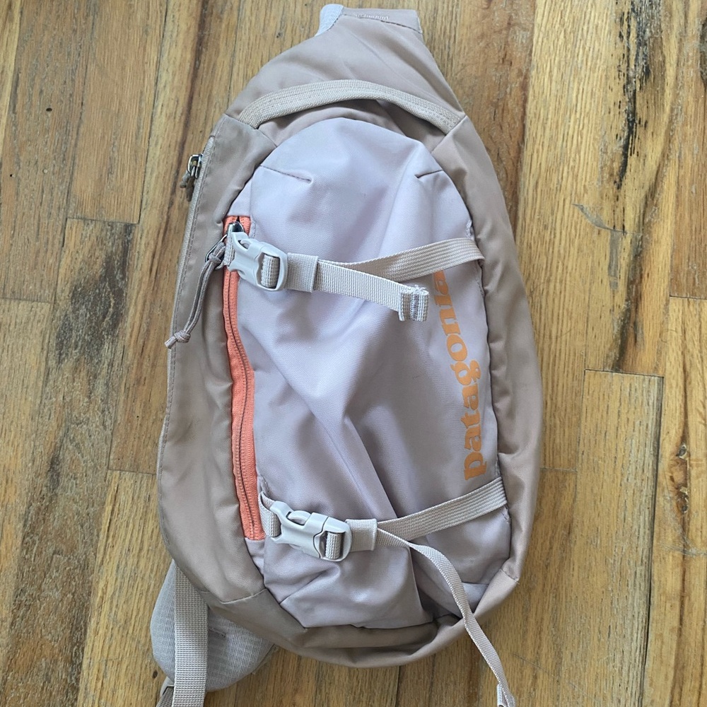 Patagonia Atom 8L Sling Bag